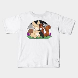 Asexual Pride - Hug Fennec Fox and Red Panda Kids T-Shirt